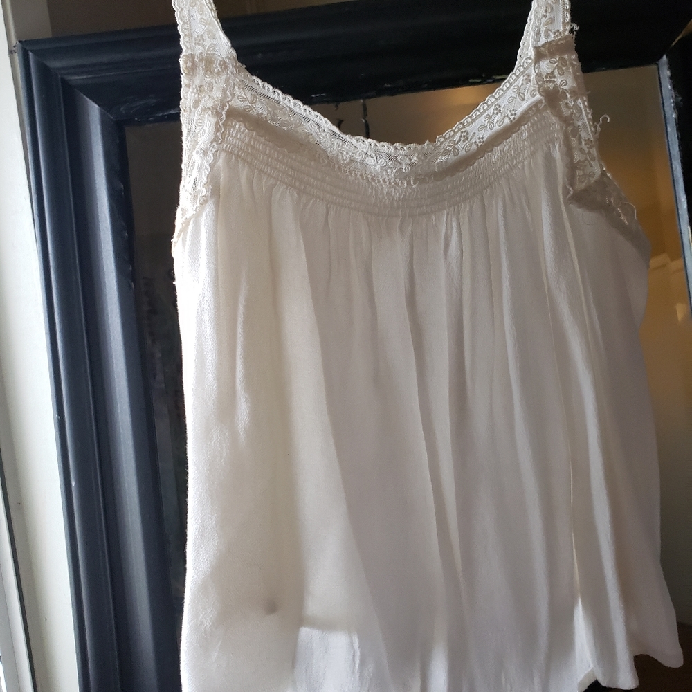 Flowy White Crop Top